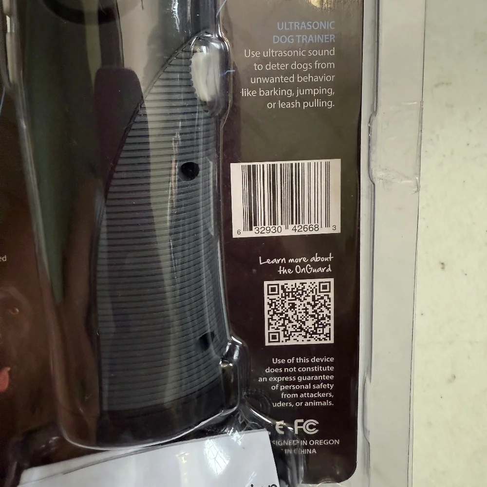 Good Life OnGuard 3 in 1 Ultrasonic Dog Training Device used once.